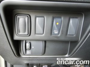 Renault-KoreaSamsung QM6 2.0 GDe RE Signature 2WD 2020 года из Южной Кореи