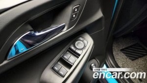 ChevroletGMDaewoo Trailblazer 1.3 Turbo 4WD 2021 года из Южной Кореи