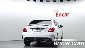Mercedes-Benz C-Class C200 AMG Line 2021 года из Южной Кореи