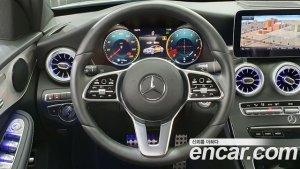 Mercedes-Benz C-Class C200 AMG Line 2021 года из Южной Кореи