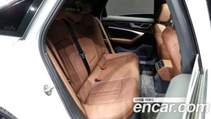 Audi A6 45 TFSI Premium 2021 года из Южной Кореи