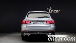 Mercedes-Benz GLC-Class GLC300 4MATIC 2020 года из Южной Кореи