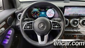 Mercedes-Benz GLC-Class GLC300 4MATIC 2020 года из Южной Кореи