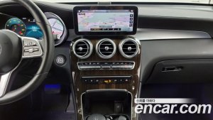 Mercedes-Benz GLC-Class GLC300 4MATIC 2020 года из Южной Кореи