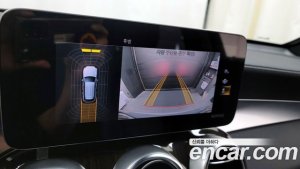 Mercedes-Benz GLC-Class GLC300 4MATIC 2020 года из Южной Кореи