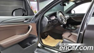 BMW X4 xDrive20i M Sport X 2021 года из Южной Кореи