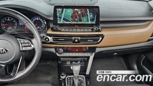 Kia Seltos Бензин 1.6 Turbo 2WD 2020 года из Южной Кореи