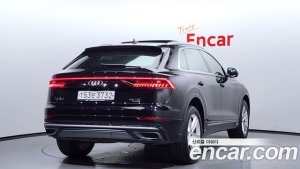 Audi Q8 45 TDI 4WD Premium 2020 года из Южной Кореи