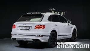 Bentley Bentayga 4.0 V8 2020 года из Южной Кореи