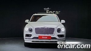 Bentley Bentayga 4.0 V8 2020 года из Южной Кореи