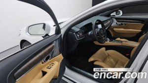 Volvo S90 B5 Inscription 2021 года из Южной Кореи