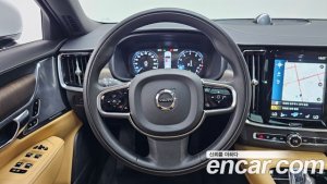 Volvo S90 B5 Inscription 2021 года из Южной Кореи