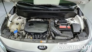 Kia Seltos Бензин 1.6 Turbo 2WD 2021 года из Южной Кореи