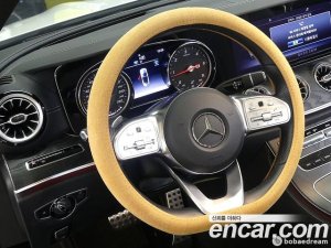 Mercedes-Benz E-Class E220d Cabriolet 2019 года из Южной Кореи