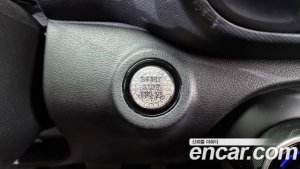 Hyundai Venue 1.6 Modern 2020 года из Южной Кореи