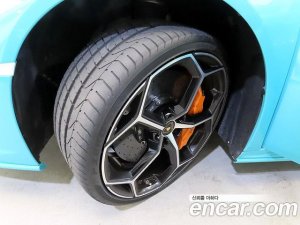 Lamborghini Huracan EVO 5.2 SPYDER 2020 года из Южной Кореи