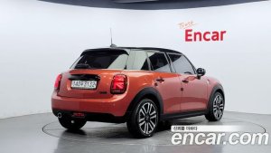 Mini Cooper 5Door ROSEWOOD Edition 2020 года из Южной Кореи
