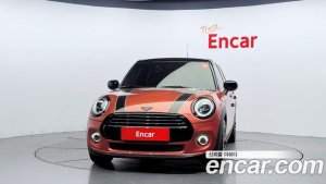 Mini Cooper 5Door ROSEWOOD Edition 2020 года из Южной Кореи