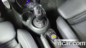 Mini Cooper 5Door ROSEWOOD Edition 2020 года из Южной Кореи