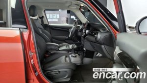 Mini Cooper 5Door ROSEWOOD Edition 2020 года из Южной Кореи