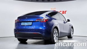 Tesla Model Y LONG RANGE 2021 года из Южной Кореи