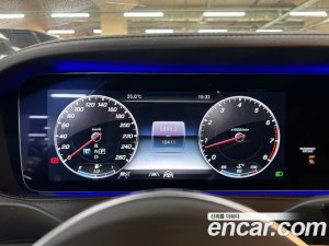 Mercedes-Benz S-Class Maybach S560 4MATIC 2020 года из Южной Кореи
