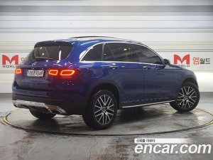 Mercedes-Benz GLC-Class GLC300e 4MATIC 2021 года из Южной Кореи