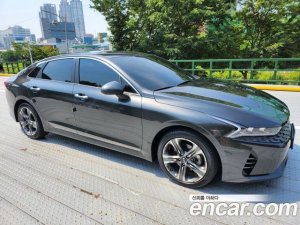 Kia K5 Signature 2021 года из Южной Кореи