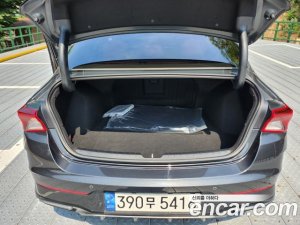 Kia K5 Signature 2021 года из Южной Кореи