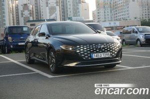Hyundai Grandeur Exclusive 2022 года из Южной Кореи