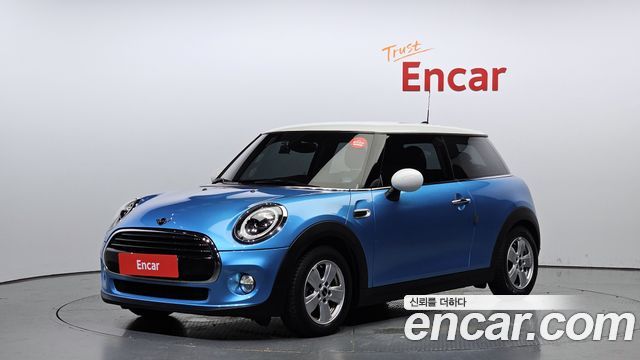 Mini Cooper DEFAULT 2019 года из Кореи