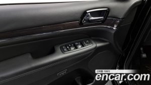 Jeep Cherokee 3.6 Overland 2020 года из Южной Кореи