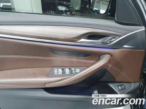 BMW 5-Series 530i M Sport Plus 2020 года из Южной Кореи