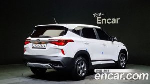 Kia Seltos Бензин 1.6 Turbo 2WD 2022 года из Южной Кореи