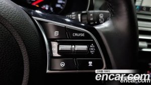 Kia Seltos Бензин 1.6 Turbo 2WD 2022 года из Южной Кореи