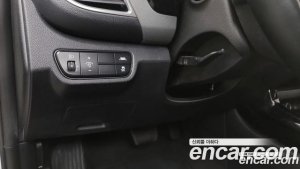 Kia Seltos Бензин 1.6 Turbo 2WD 2022 года из Южной Кореи