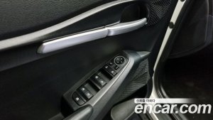 Kia Seltos Бензин 1.6 Turbo 2WD 2022 года из Южной Кореи