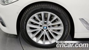 BMW 5-Series 530i xDrive Luxury Plus 2020 года из Южной Кореи