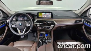 BMW 5-Series 530i xDrive Luxury Plus 2020 года из Южной Кореи