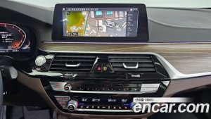 BMW 5-Series 530i xDrive Luxury Plus 2020 года из Южной Кореи