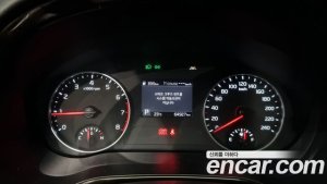 Kia Seltos Бензин 1.6 Turbo 2WD 2022 года из Южной Кореи