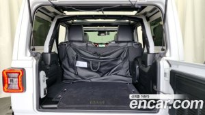 Jeep Wrangler 2.0 Rubicon Unlimited Top 4Door 2021 года из Южной Кореи