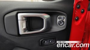 Jeep Wrangler 2.0 Overland 4Door 2020 года из Южной Кореи