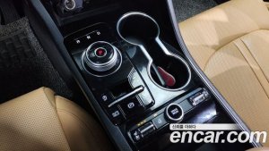 Kia K5 2.0 2021 года из Южной Кореи