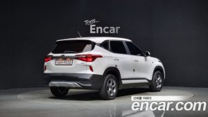 Kia Seltos Бензин 1.6 Turbo 2WD 2022 года из Южной Кореи
