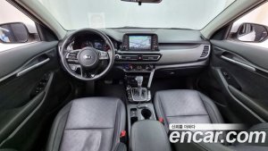Kia Seltos Бензин 1.6 Turbo 2WD 2022 года из Южной Кореи