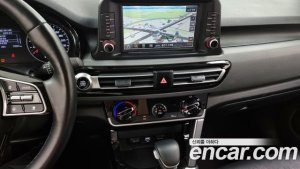 Kia Seltos Бензин 1.6 Turbo 2WD 2022 года из Южной Кореи
