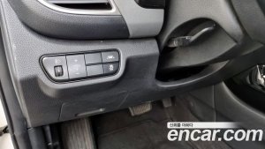 Kia Seltos Бензин 1.6 Turbo 2WD 2022 года из Южной Кореи