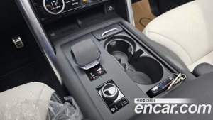 Land Rover Discovery P360 R-Dynamic SE 2022 года из Южной Кореи