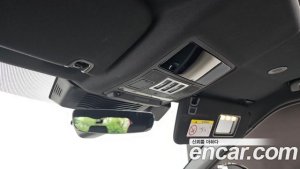 Land Rover Discovery P360 R-Dynamic SE 2022 года из Южной Кореи